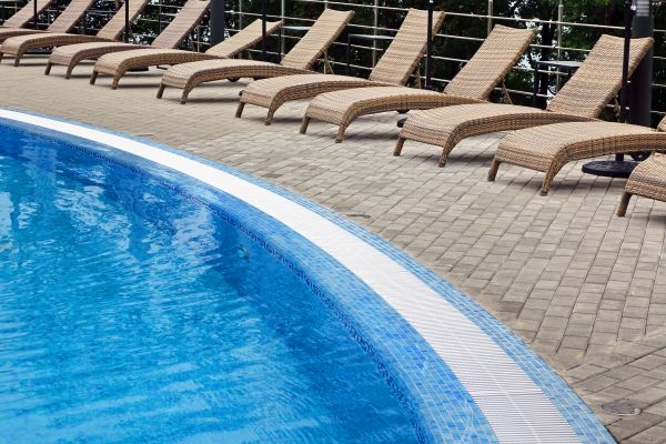 Cost of Poolside Hardscaping in Paso Robles